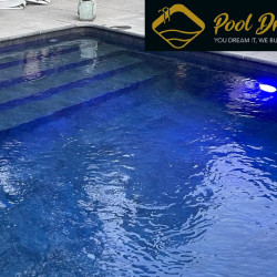 Rénovation totale d’une piscine de 4 x 1 1 m :